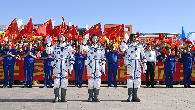 Successful Shenzhou-14 launch to benefit the world: foreign experts - CGTN