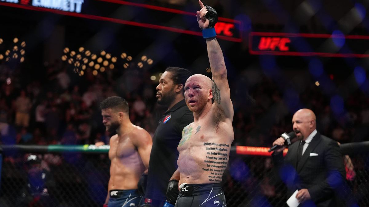 UFC Austin: Emmett dirty boxes Kattar to decision win in main event