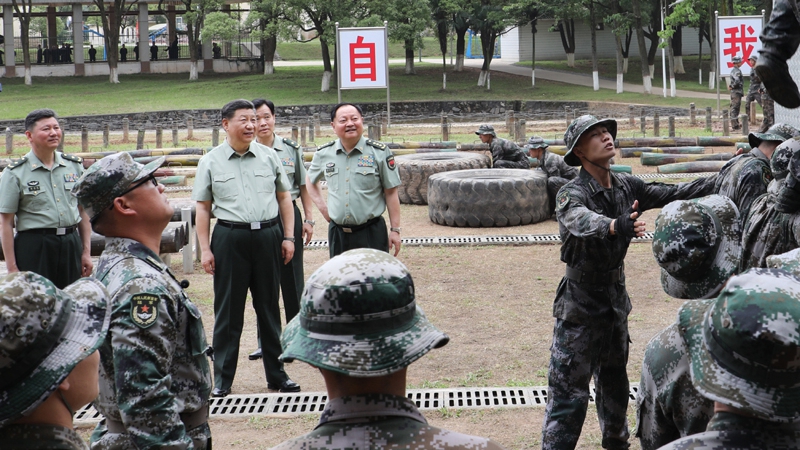 Xi calls on military students to strive for strengthening armed forces
