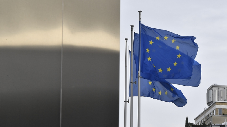 European Parliament adopts resolution on EU candidacy for Ukraine - CGTN