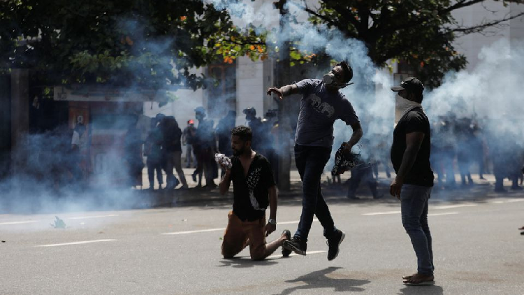 Sri Lankan President Flees As Protestors Storm Official Residence - CGTN