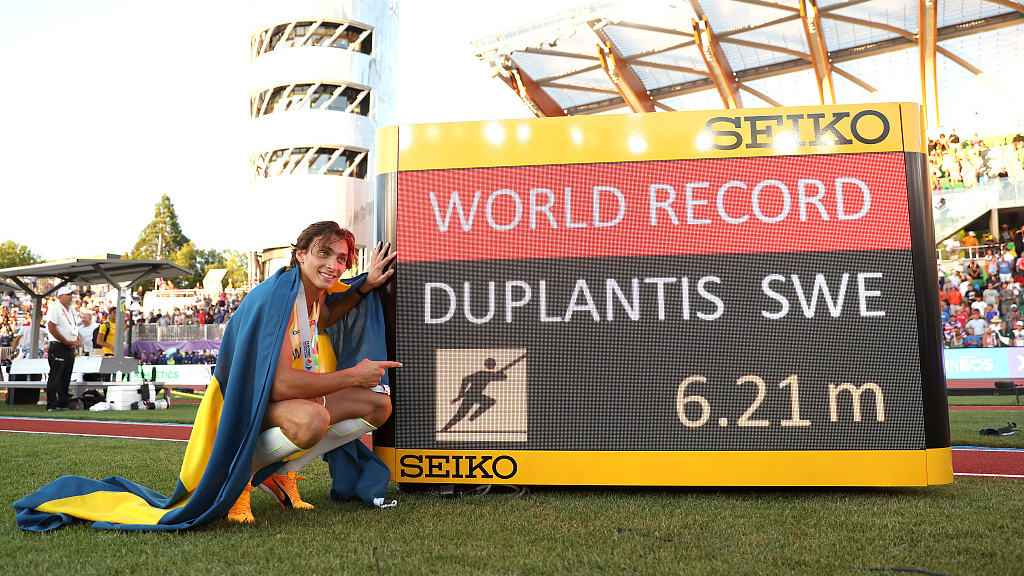 Duplantis sets record, U.S. top World Athletics Championships table