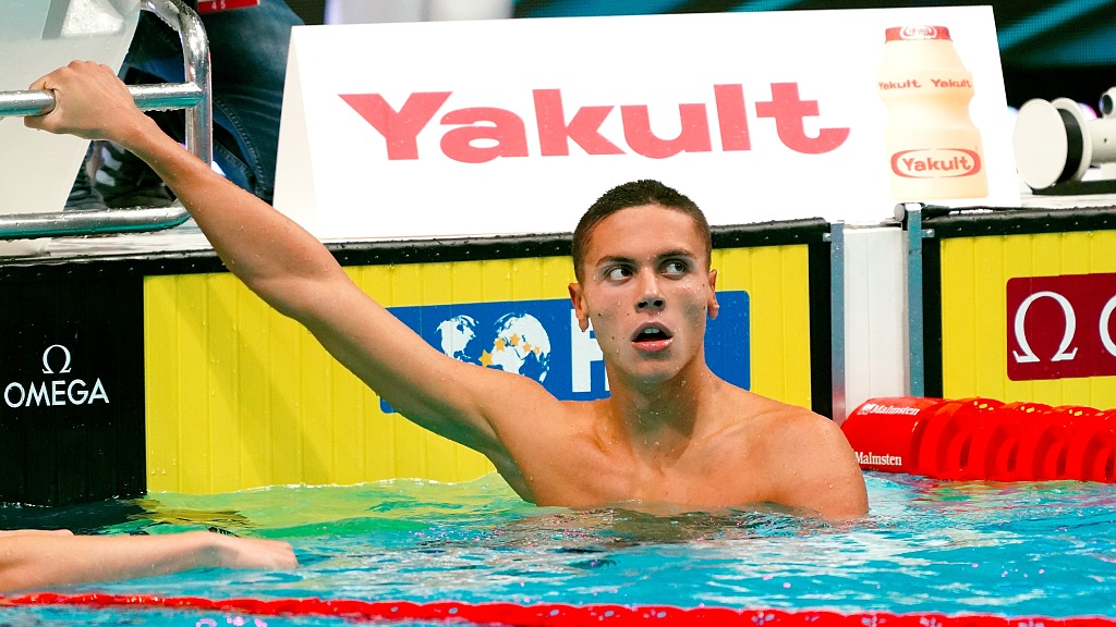 Teen sensation Popovici smashes European record in 100m freestyle