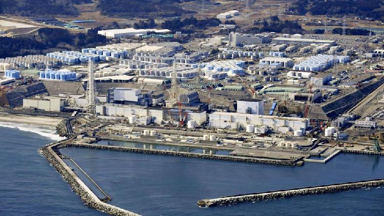 Robot issue delays fuel removal from Fukushima nuclear plant - CGTN