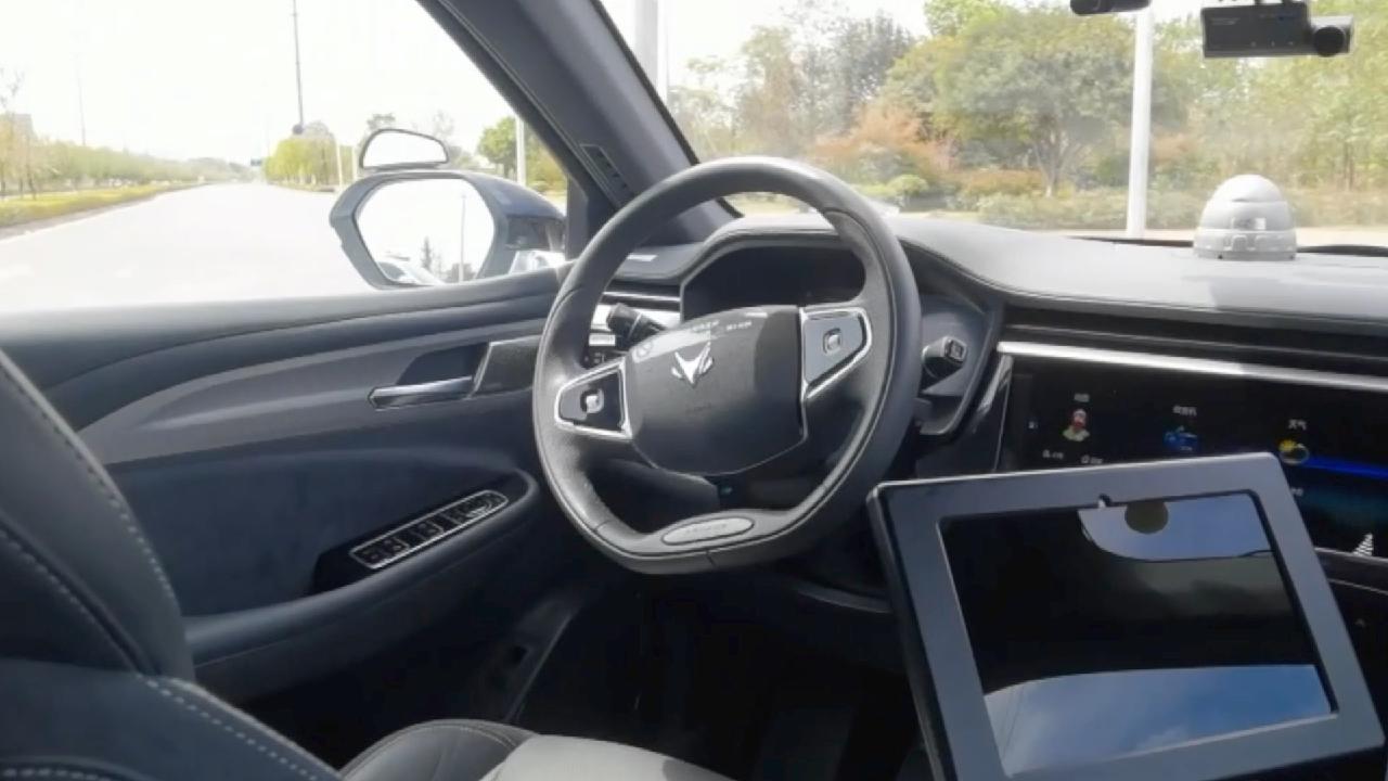 China's first driverless ridehailing service launched in Chongqing CGTN