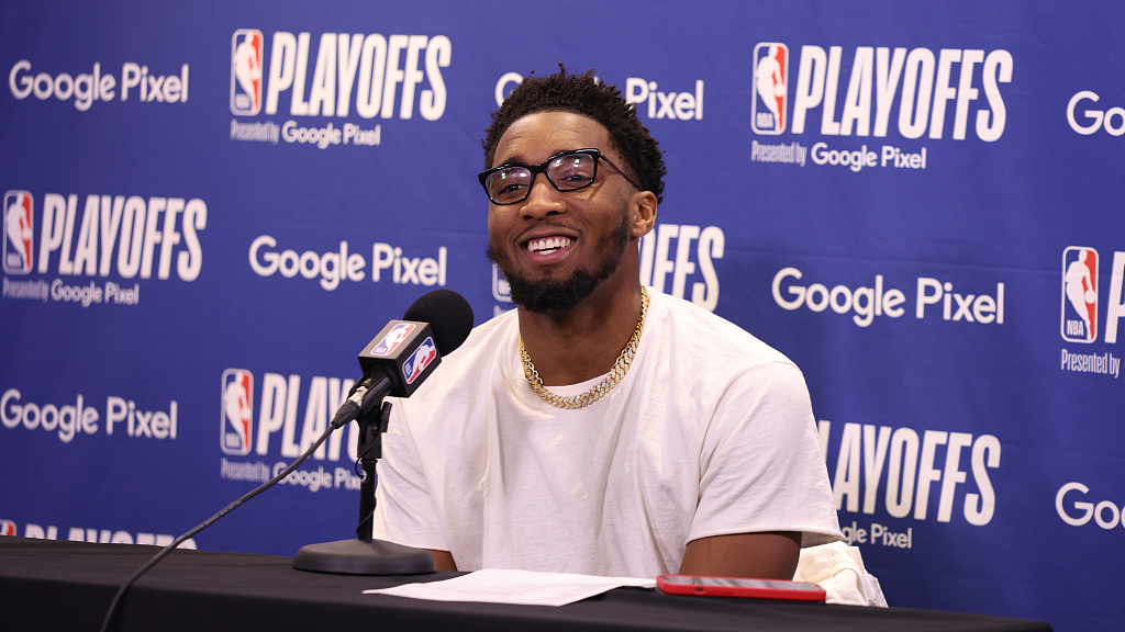 CGTN Sports Talk: Are the Cavs a title contender with Mitchell?