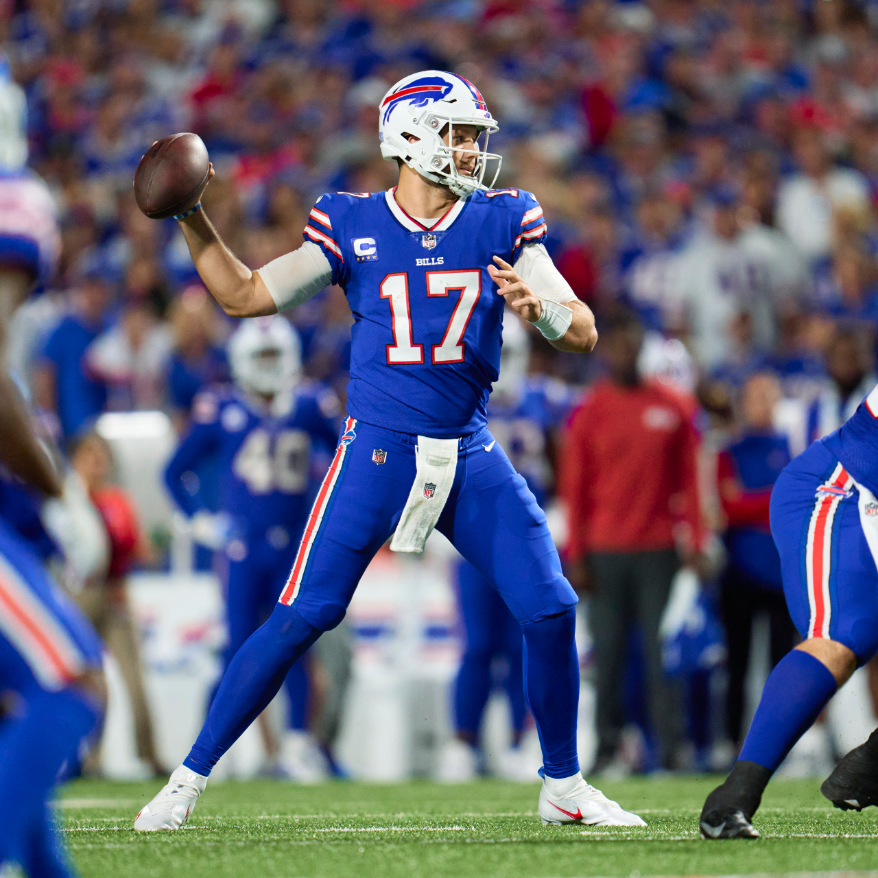 Bills Dominate Titans 41-7 on Monday Night Football