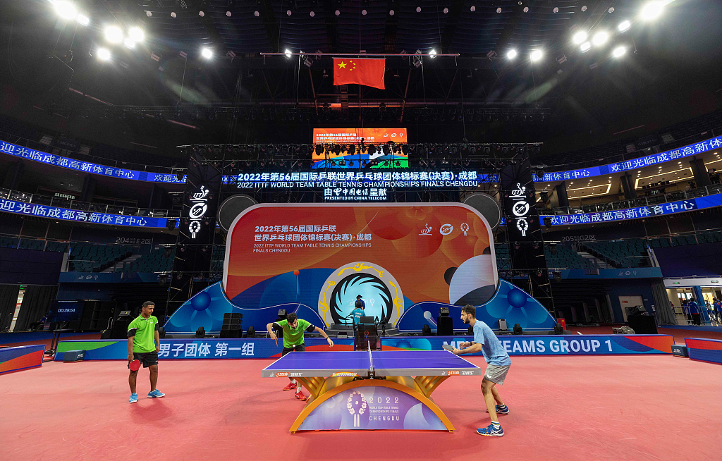 Athletes practice in preparation for the event in Chengdu, China, September 28, 2022. /CFP