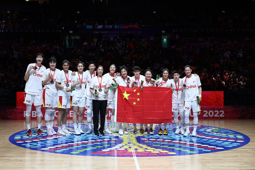 Team China finish as runners-up in the FIBA Women's Basketball World Cup final at Sydney SuperDome in Sydney, Australia, October 1, 2022. /CFP
