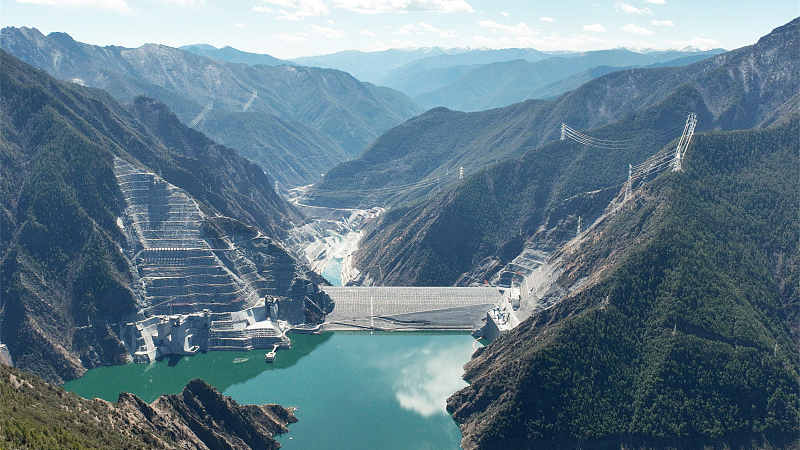 Lianghekou Hydropower Station on the Yalong River in Garze Tibetan Autonomous Prefecture, southwest China's Sichuan Province. /CFP