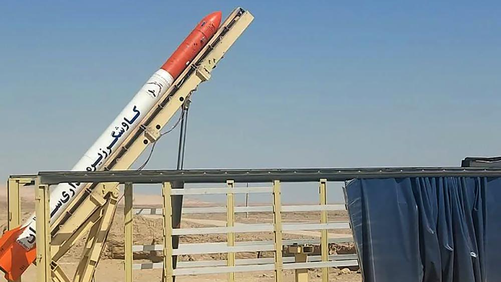 This picture released by the official website of the Iranian Defense Ministry shows a Saman test tug rocket before being launched, October 4, 2022. /AP