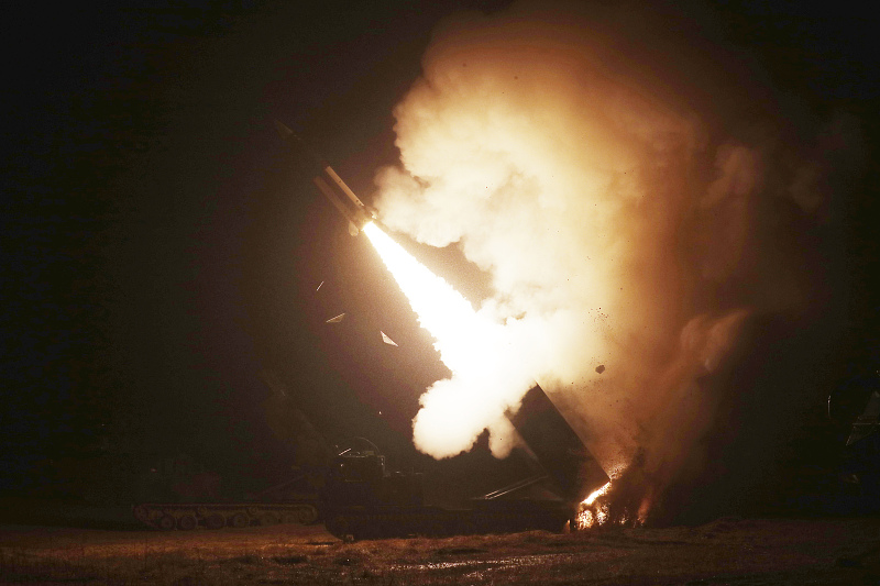 An Army Tactical Missile System (ATACMS) missile is fired during a joint military drill between the U.S. and the Republic of Korea (ROK) at an undisclosed location in the ROK, October 5, 2022. /CFP