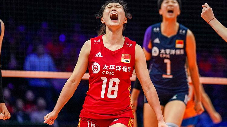China ontsnapt aan schrik om Nederland te verslaan op WK Volleybal Dames