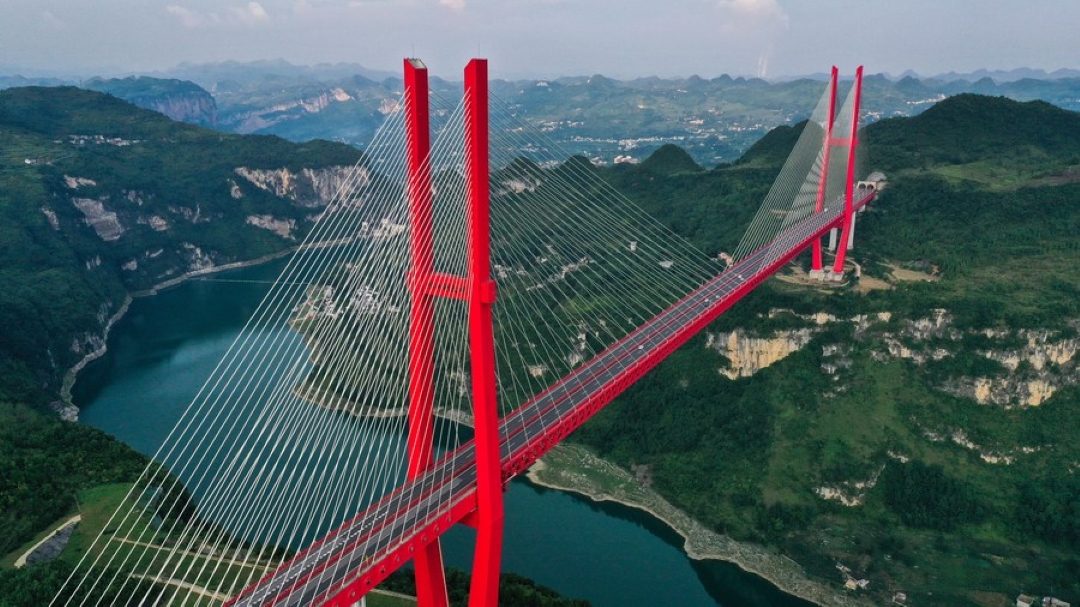 The Yachihe Bridge of Guiyang-Qianxi Expressway in southwest China's Guizhou Province, July 23, 2021. /Xinhua