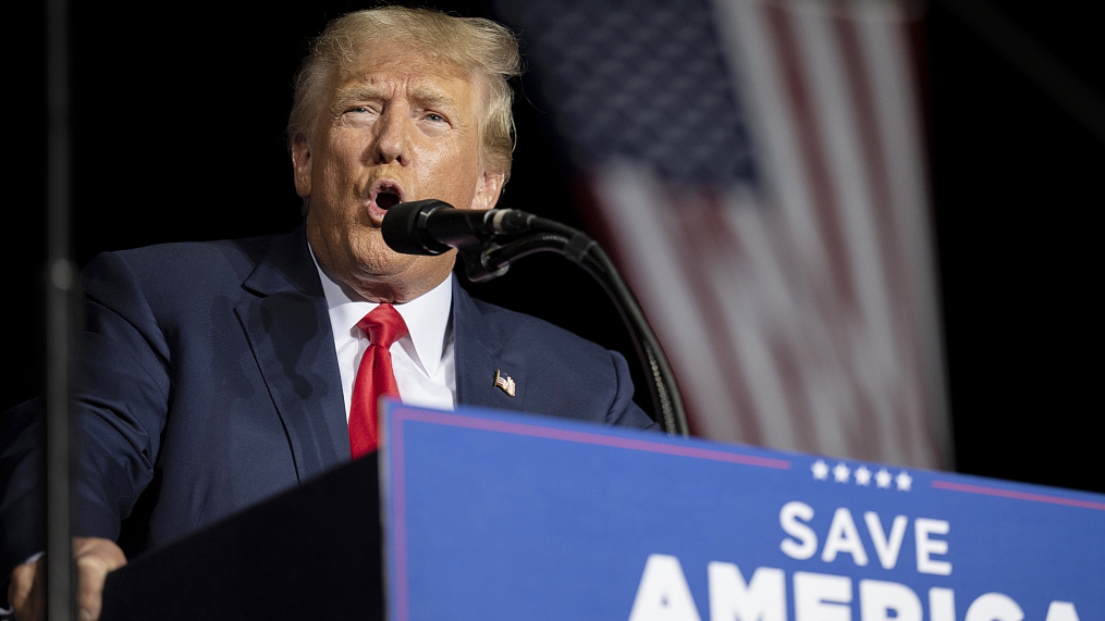 Former U.S. President Donald Trump at a rally at the Minden Tahoe Airport in Minden, Neveda, U.S., October 8, 2022. /CFP 