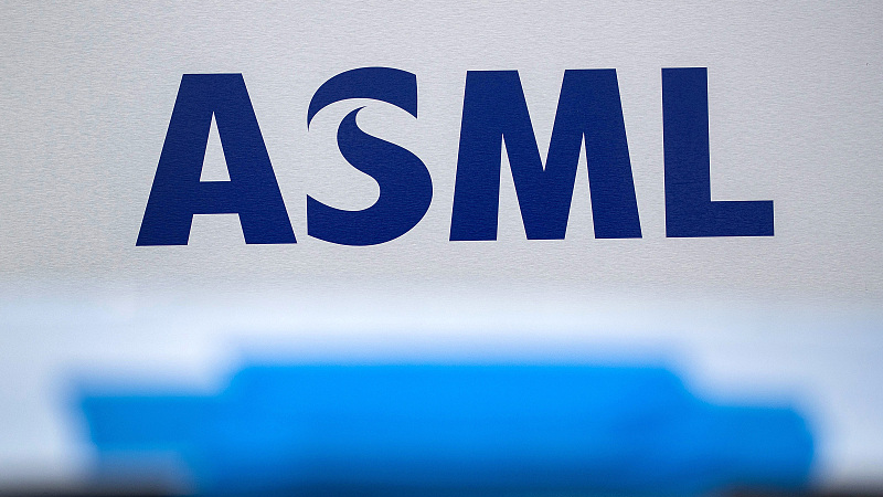 A logo at the ASML Holding NV manufacturing plant in Berlin, Germany, January 5, 2022. /CFP 
