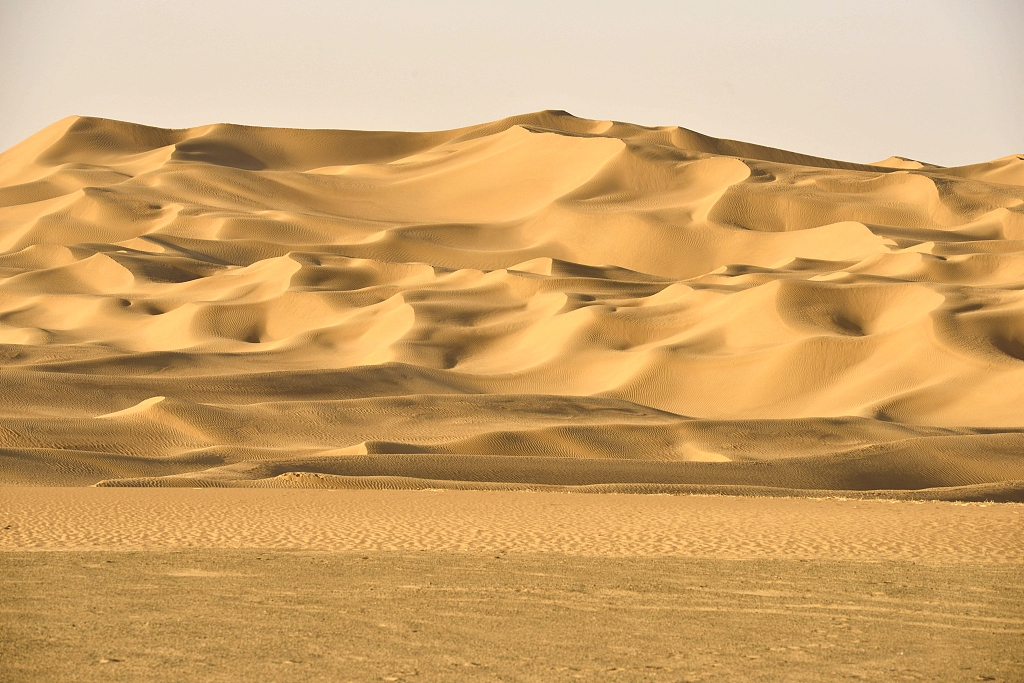 Taklimakan Desert, China's largest desert. /VCG