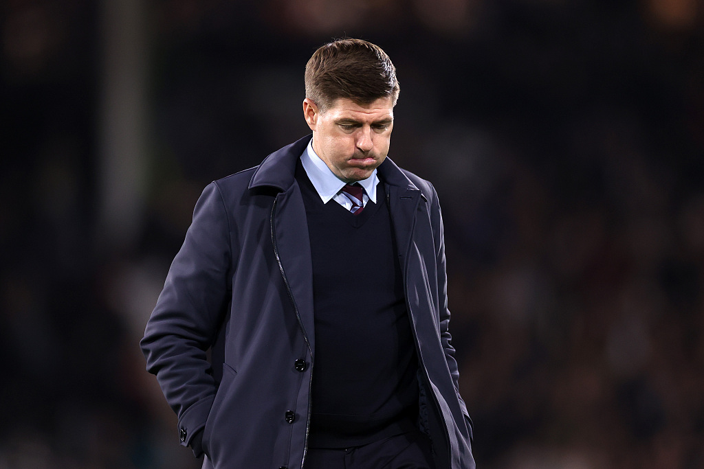 Steven Gerrard, manager of Aston Villa, looks on after the 3-0 loss to Fulham in the Premier League game at Craven Cottage in Fulham, England, October 20, 2022. /CFP