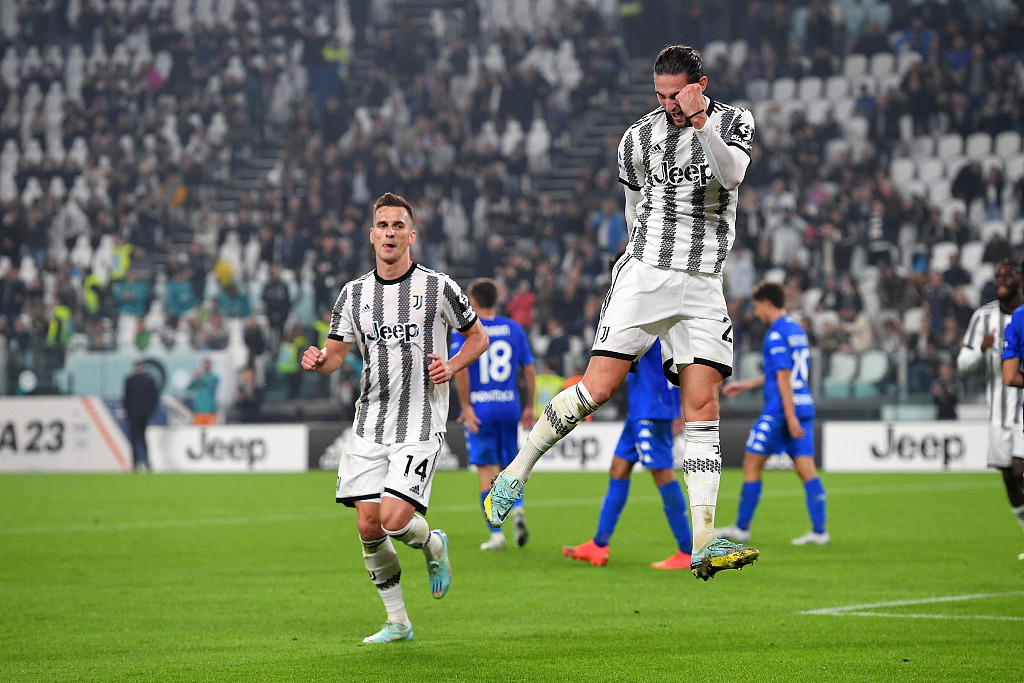 Adrien Rabiot (R) celebrates after scoring a brace against Empoli during their Serie A match at Allianz Stadium in Turin, Italy, October 21, 2022. /CFP 
