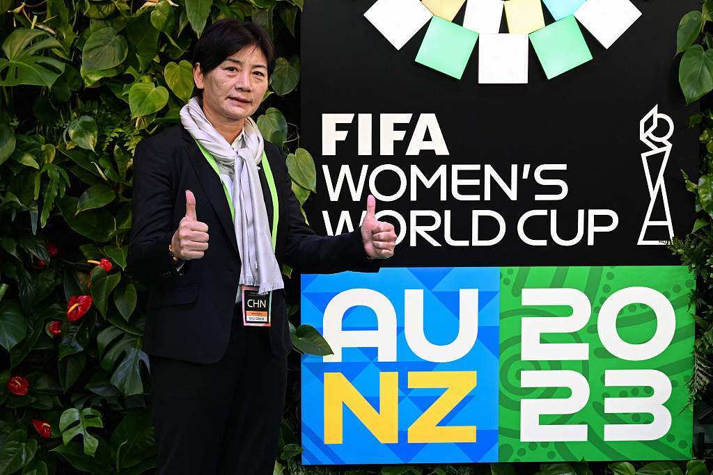 Shui Qingxia, manager of China, poses for a photo at the 2023 FIFA Women's World Cup draw ceremony at the Aotea Center in Auckland, New Zealand, October 22, 2022. /CFP