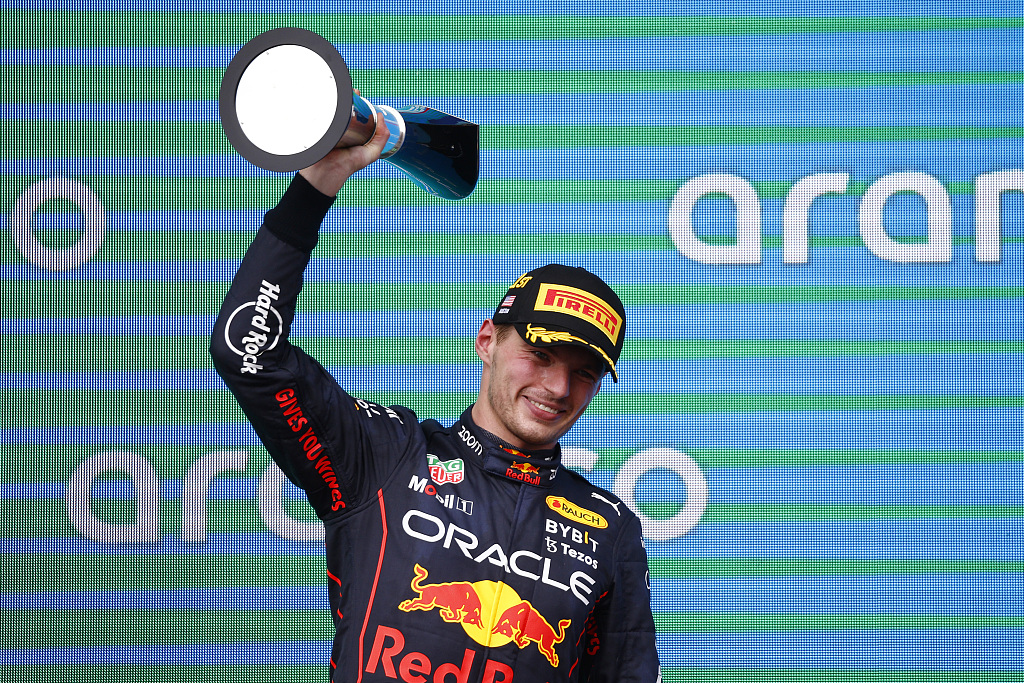 Race winner Max Verstappen of the Netherlands and Oracle Red Bull Racing celebrates on the podium following the U.S. Grand Prix at Circuit of The Americas in Austin, U.S., October 23, 2022. /CFP 