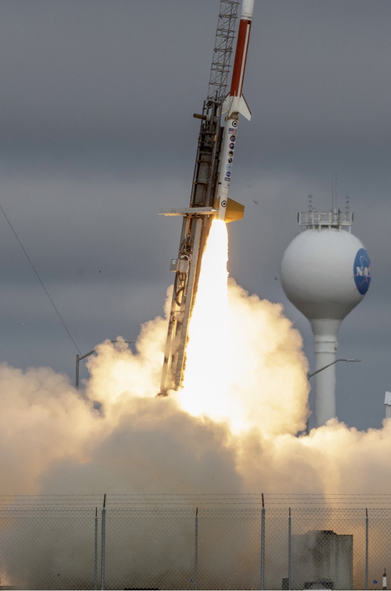 The U.S. Department of Defense launches a sounding rocket from NASA's launch range at Wallops Flight Facility carrying hypersonic weapon experiments that will inform the development of the hypersonic class of weapons, on Wallops Island, Virginia, U.S., October 26, 2022. /Reuters