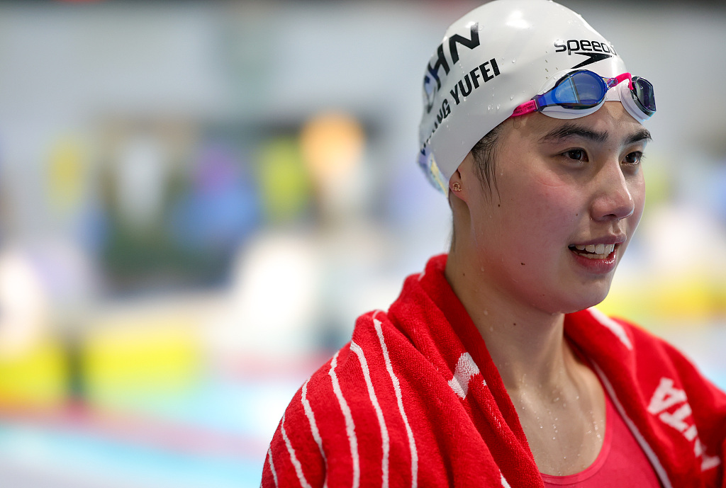 Zhang Yufei wins the women's 50m freestyle at the Chinese Swimming Championships in Beijing, China, October 27, 2022. /CFP