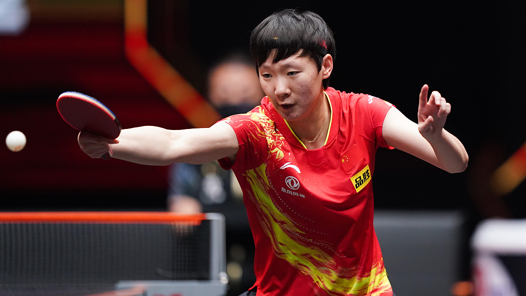 Wang Manyu in action during the WTT Cup Finals women's singles quarterfinal match in Xinxiang, central China's Henan Province, October 28, 2022. /CFP
