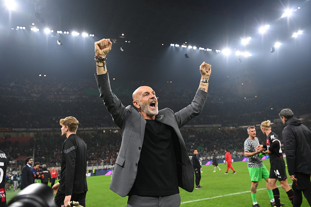AC Milan head coach Stefano Pioli celebrates their 4-0 win over Salzburg at the end of their Champions League match in Milan, Italy, November 2, 2022. /CFP