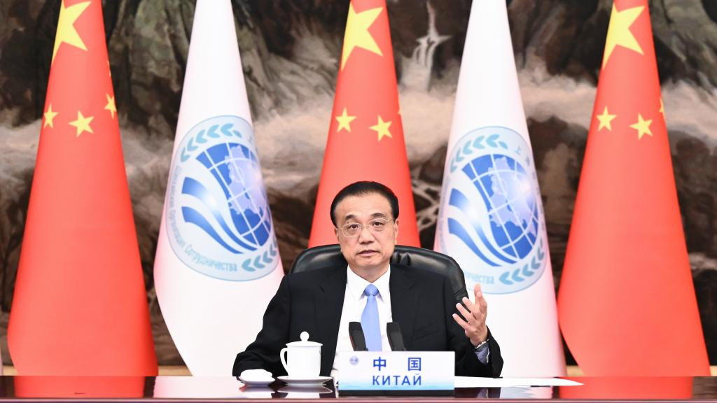 Chinese Premier Li Keqiang hosts the 21st Meeting of the Council of Heads of Government of Member States of the Shanghai Cooperation Organization via video link at the Great Hall of the People in Beijing, capital of China, November 1, 2022. /Xinhua