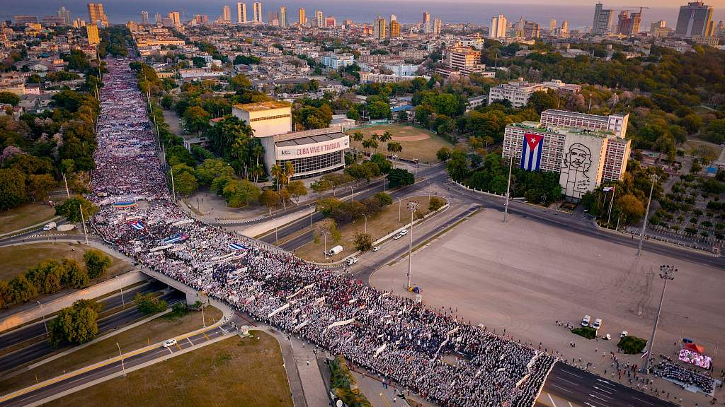 People protest against U.S. sanctions on Cuba in Havana's Revolution Square, Havana, Cuba, May 1, 2022. /CFP