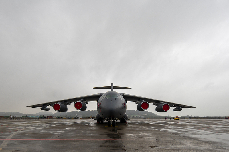 A Y-20 aircraft sits at the exhibition in Zhuhai, Guangdong Province, November 4, 2022. /CFP