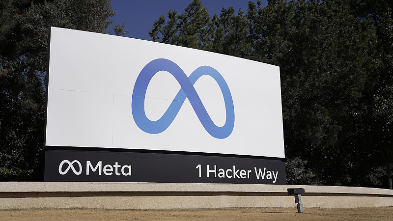 Facebook's Meta logo sign at the company headquarters in Menlo Park, California, U.S., October 28, 2021. /CFP