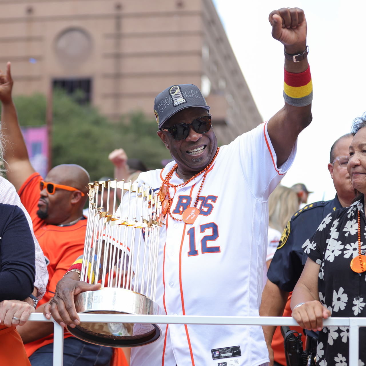 Astros manager Dusty Baker to return after winning World Series title - CGTN