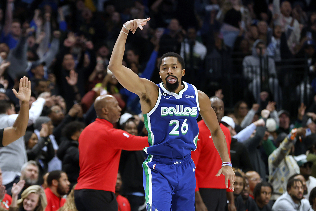 Spencer Dinwiddie of the Dallas Mavericks reacts after making a 3-pointer in the game against the Portland Trail Blazers at American Airlines Center in Dallas, Texas, November 12, 2022. /CFP