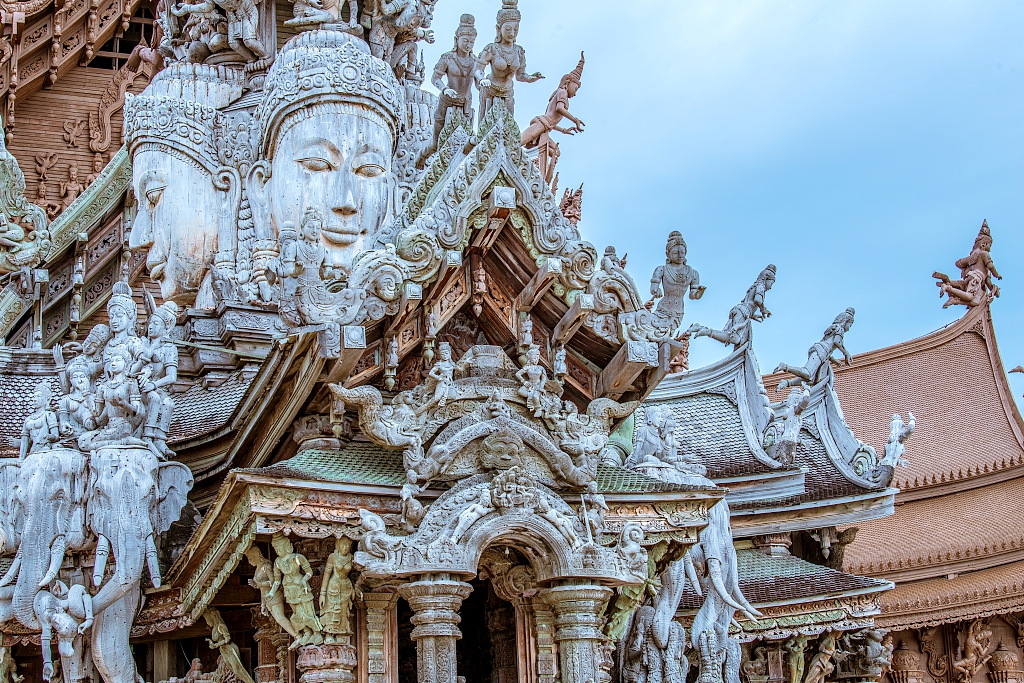 Details of the external view of the Sanctuary of Truth in Pattaya, Thailand. /CFP
