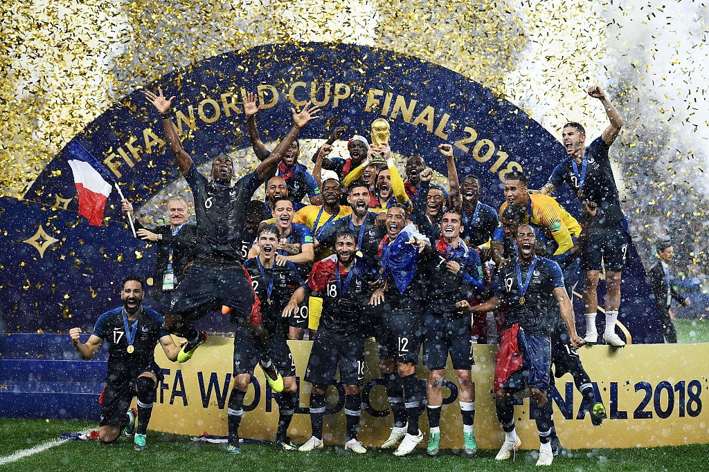 Players of France celebrate after winning the FIFA World Cup championship at the Luzhniki Stadium in Moscow, Russia, July 15, 2018. /CFP