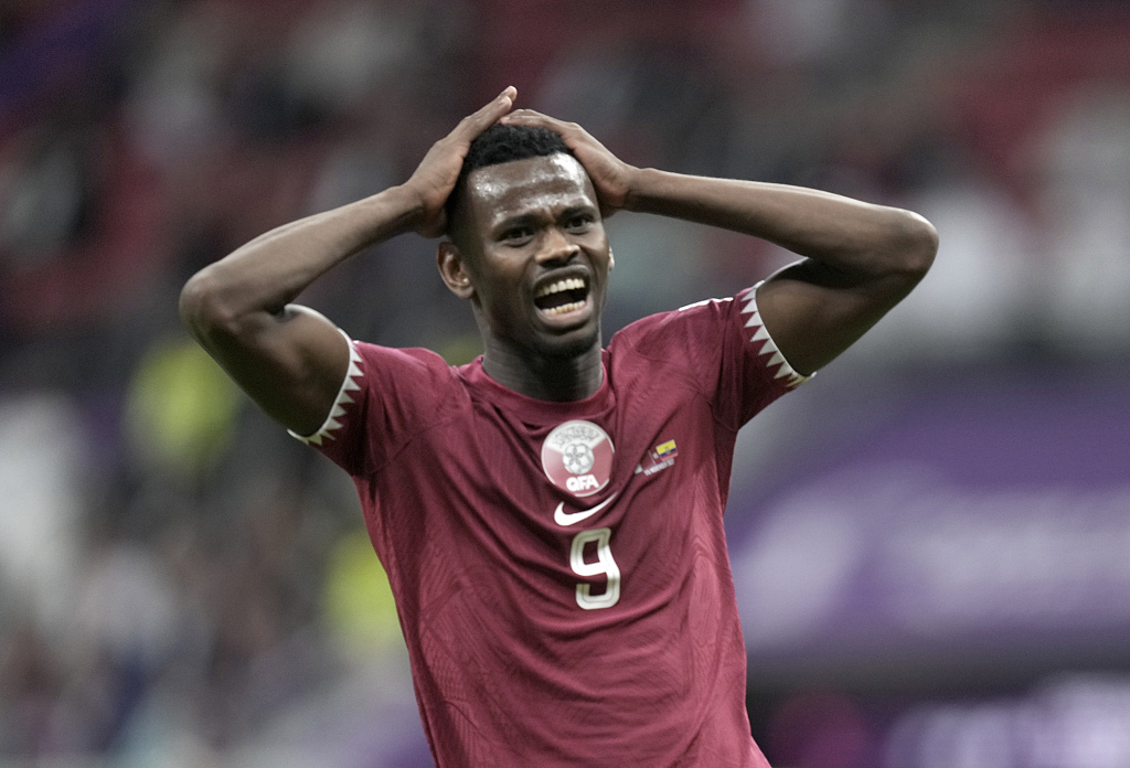 Qatar's Mohammed Muntari reacts after missing a chance during their World Cup clash with Ecuador at Al Bayt Stadium in Al Khor, Qatar, November 20, 2022. /CFP
