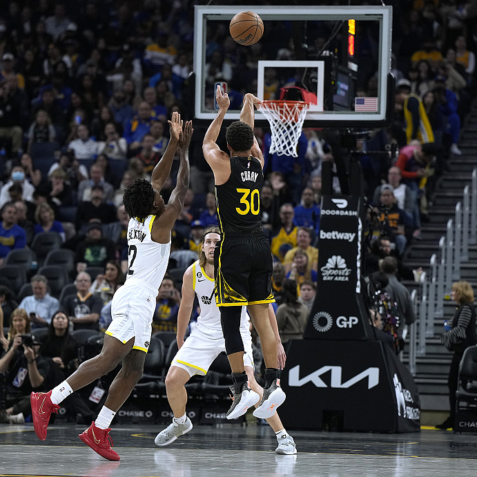 NBA highlights on Jan. 9: Klay Thompson returns for Warriors to win - CGTN