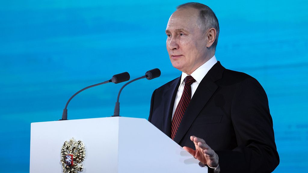 Russian President Vladimir Putin delivers a speech during an event in honor of the 15th anniversary of Rostec at the Rostec City Business Park in Moscow, Russia, November 25, 2022. /CFP