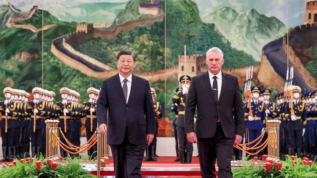 Chinese President Xi Jinping holds a ceremony to welcome Cuban President Miguel Diaz-Canel prior to their talks at the Great Hall of the People in Beijing, China, November 25, 2022. /Xinhua