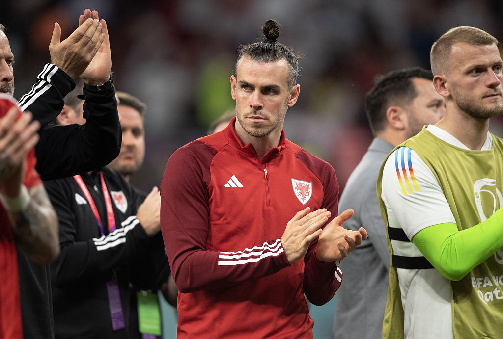 Late Gareth Bale penalty denies the USMNT World Cup win