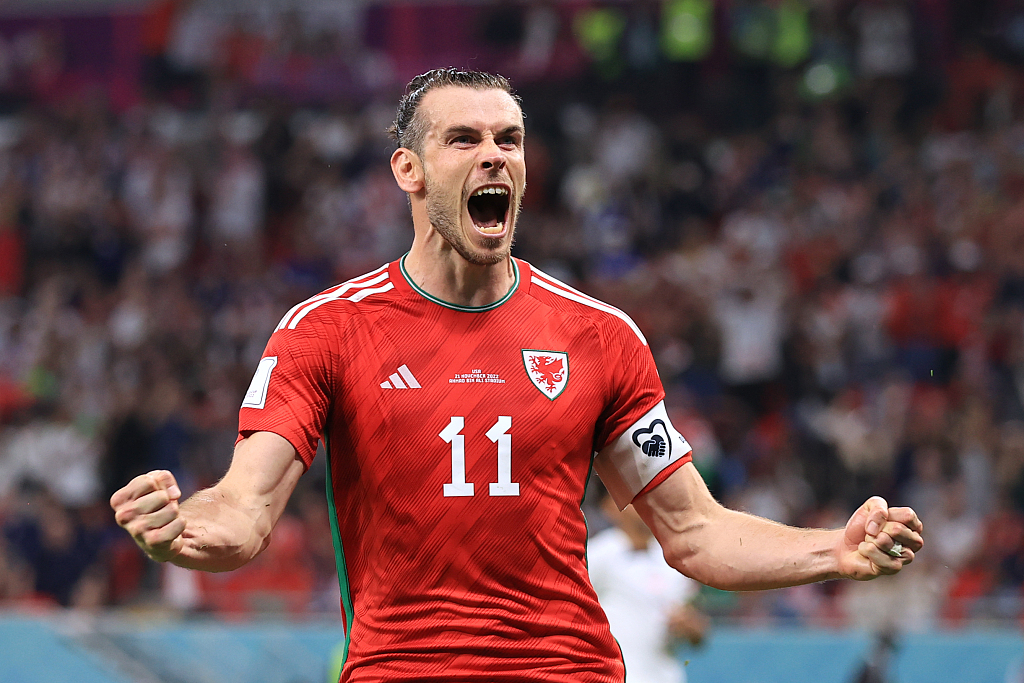 Gareth Bale of Wales celebrates after scoring a goal in the FIFA World Cup game against the USA at Ahmad Bin Ali Stadium in Doha, Qatar, November 21, 2022. /CFP 