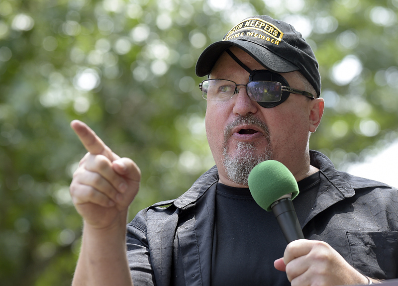 Oath Keepers founder Stewart Rhodes speaks during a rally outside the White House in Washington, D.C., U.S., June 25, 2017. /CFP