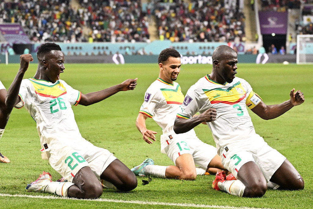 Players of Senegal celebrate during their World Cup Group A match against Team Ecuador in Doha, Qatar, November 29, 2022. /CFP