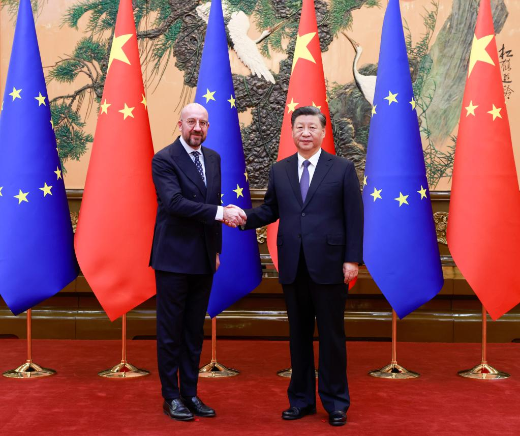 Chinese President Xi Jinping holds talks with visiting President of the European Council Charles Michel at the Great Hall of the People in Beijing, capital of China, December 1, 2022. /Xinhua