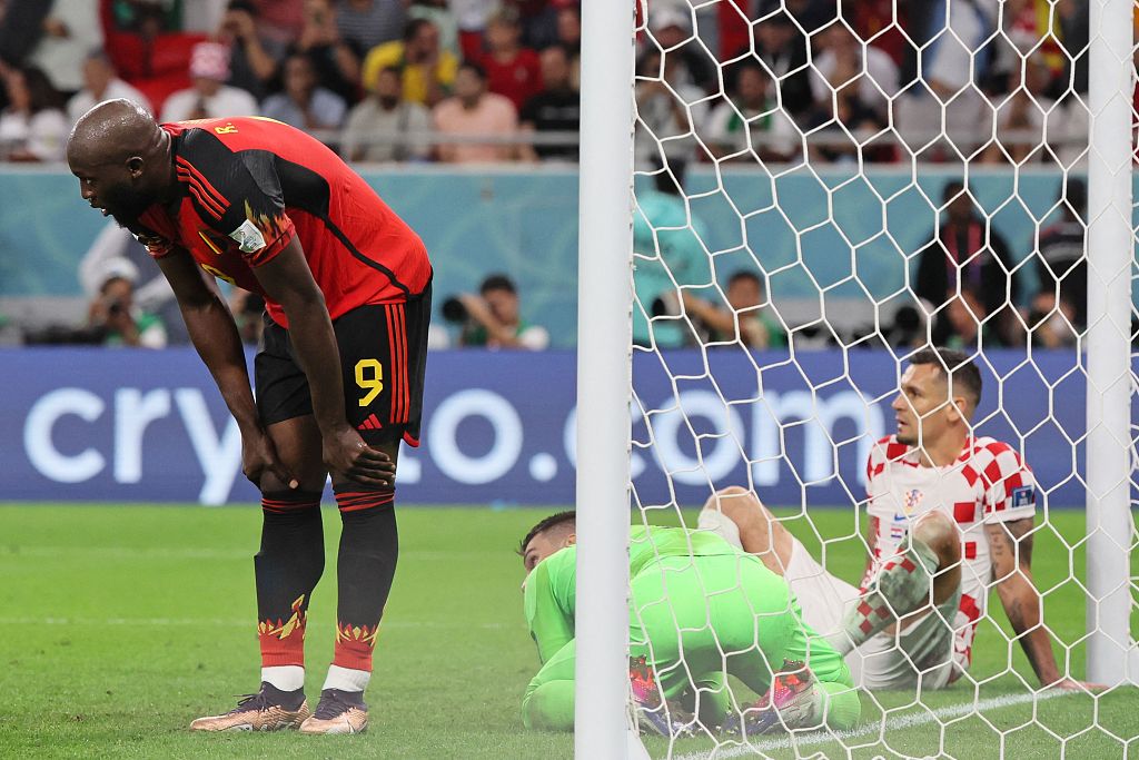 Romelu Lukaku (#9) of Belgium looks on during the FIFA World Cup game against Croatia at the Ahmad Bin Ali Stadium in Qatar, December 1, 2022. /CFP