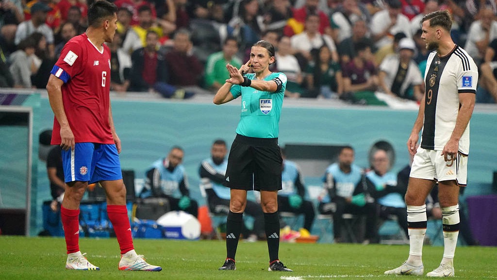 Referee Stephanie Frappart (C) during the World Cup clash between Costa Rica and Germany at the Al Bayt Stadium in Al Khor, Qatar, December 2, 2022. /CFP