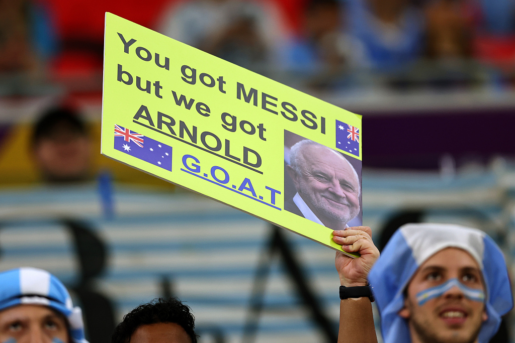 A fan of Australia holds a banner to support the team's manager Graham Arnold during the FIFA World Cup Round of 16 game against Argentina at Ahmad Bin Ali Stadium in Doha, Qatar, December 3, 2022. /CFP 