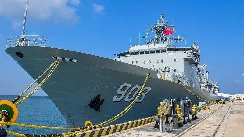 CNS Hoh Xil Hu, a Type 903A supply ship, docks at the port of Djibouti, November 29, 2022. /Official WeChat account of PLA Navy